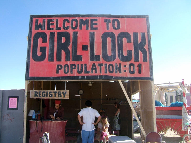 Girl-lock_1666611646