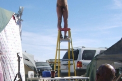 naked-photographer_1759003300