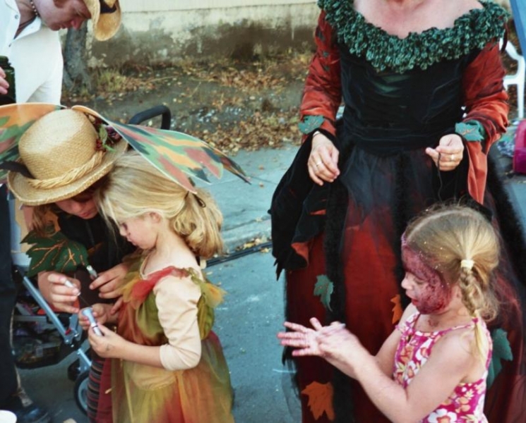kids-play_1775357794
