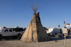 Teepee_694095570